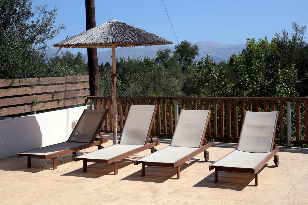 Ionian Balcony Apartment Lixouri Exterior photo