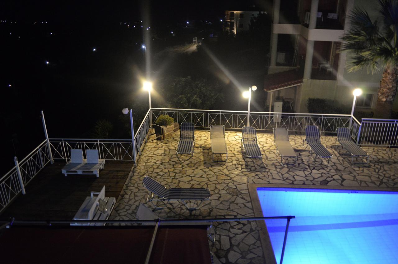 Ionian Balcony Apartment Lixouri Exterior photo